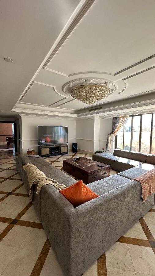 Хостел Neyar Beach Vibes - The Penthouse Дубай Экстерьер фото